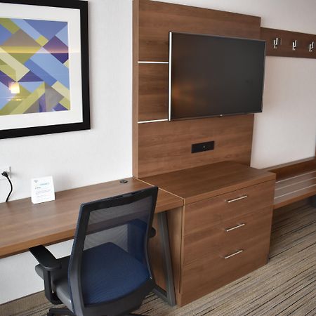 Holiday Inn Express & Suites - Boston South - Randolph By Ihg Extérieur photo