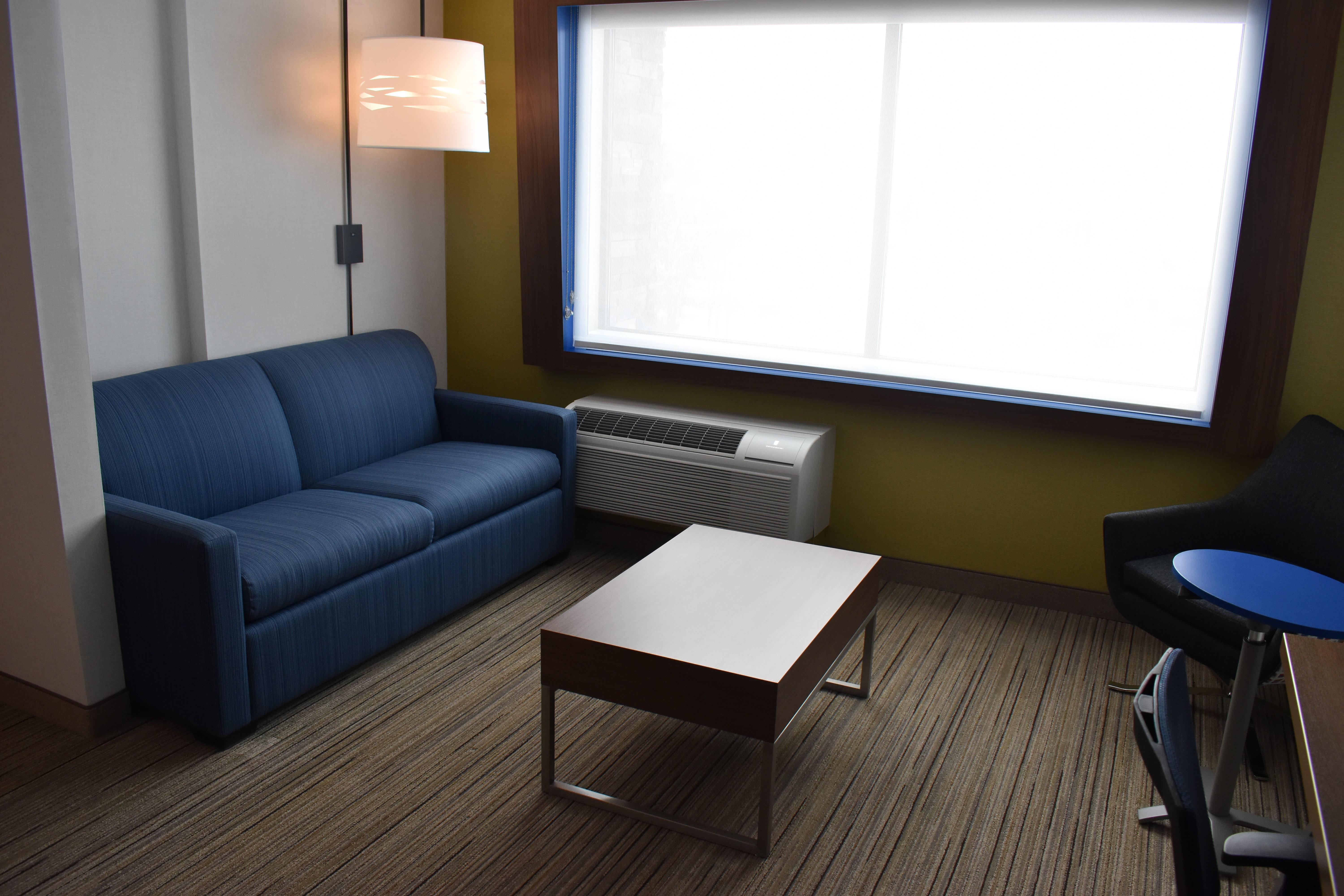 Holiday Inn Express & Suites - Boston South - Randolph By Ihg Extérieur photo