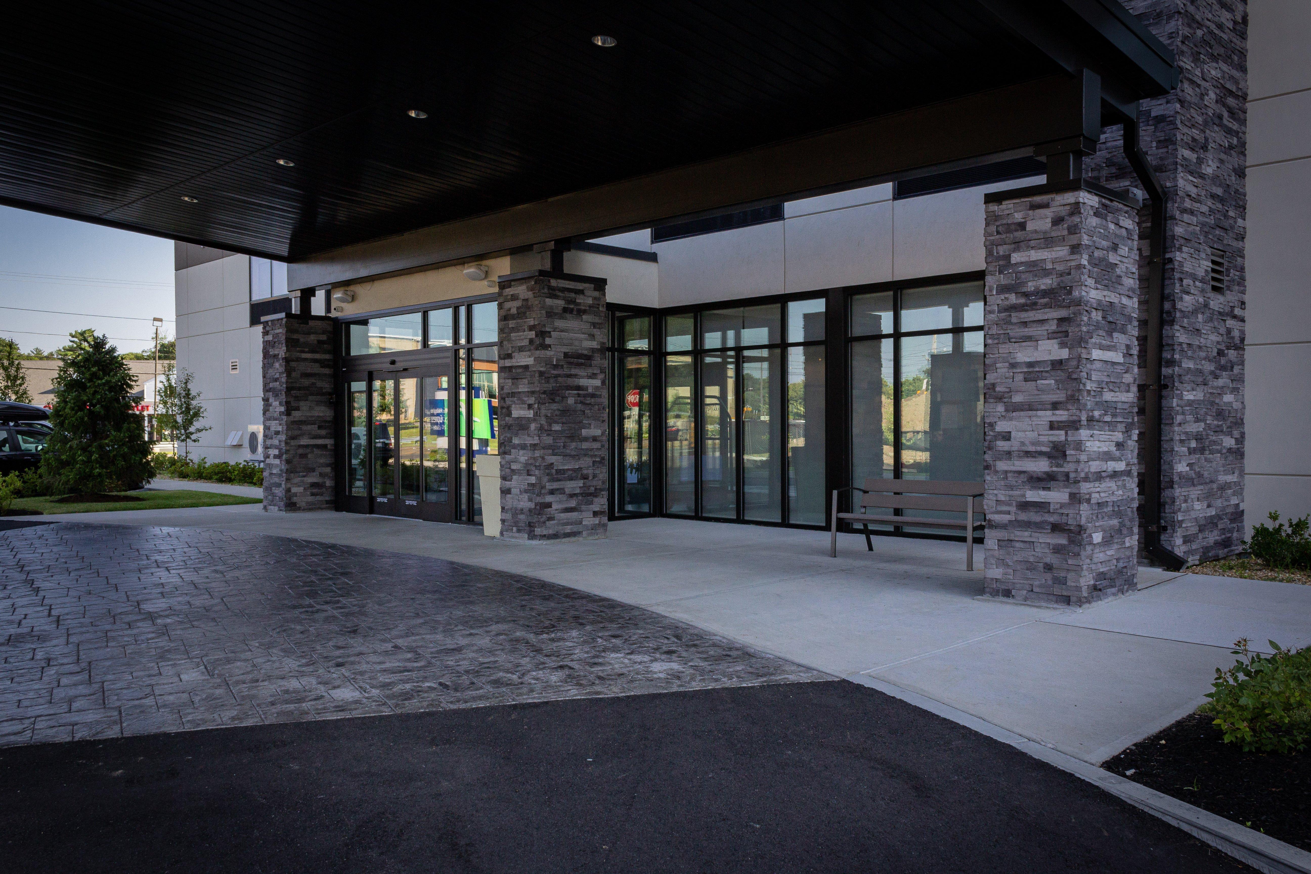Holiday Inn Express & Suites - Boston South - Randolph By Ihg Extérieur photo
