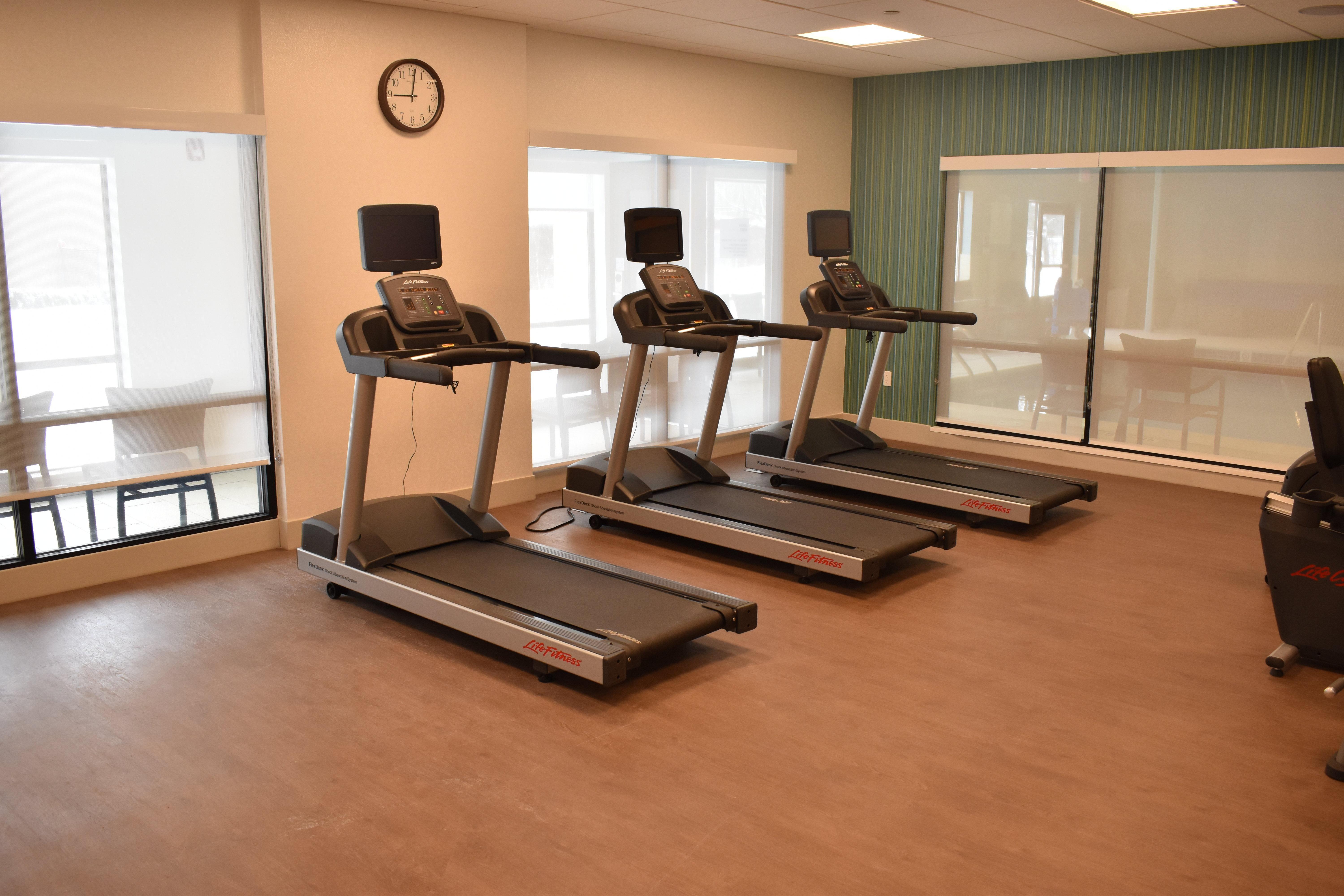 Holiday Inn Express & Suites - Boston South - Randolph By Ihg Extérieur photo