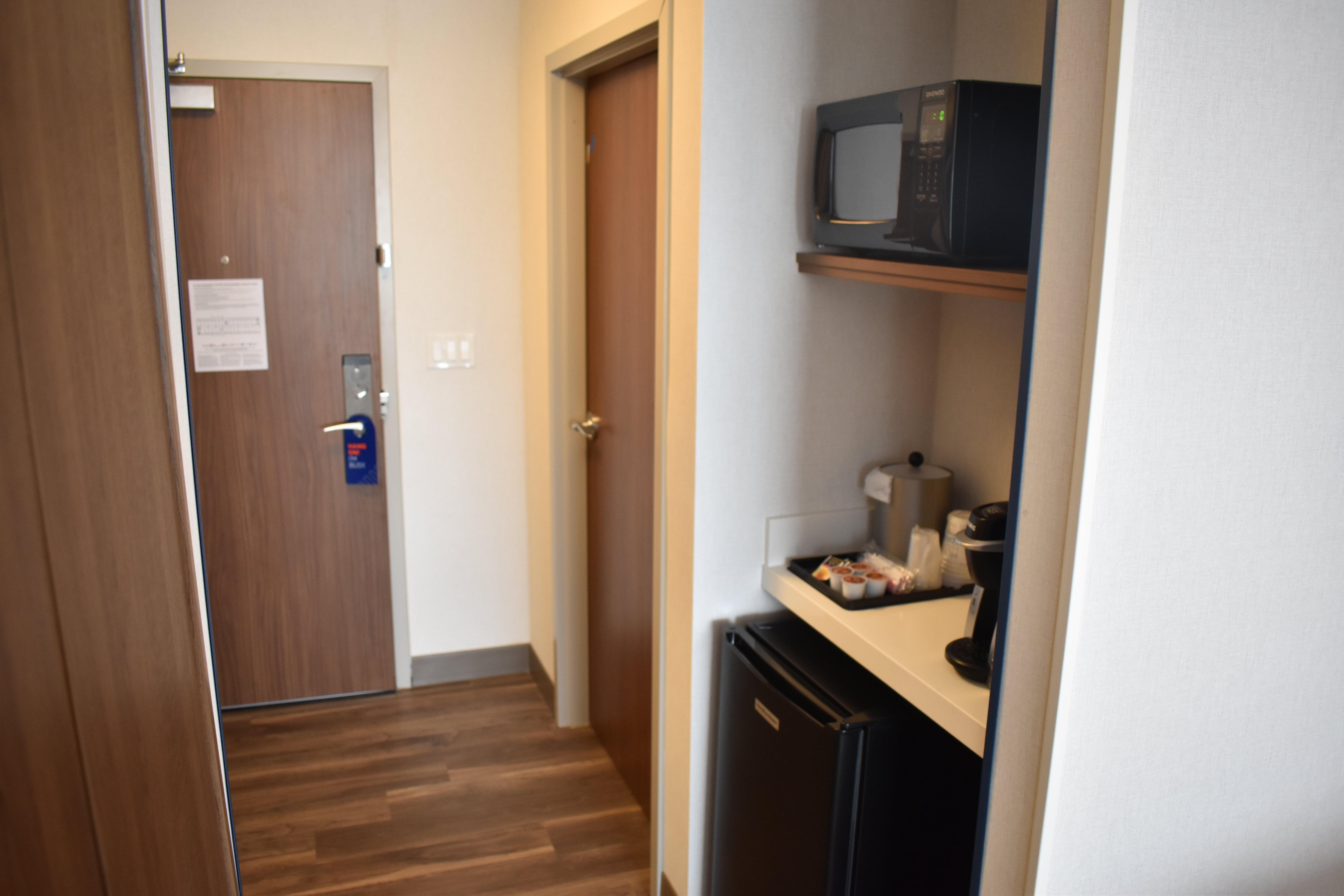 Holiday Inn Express & Suites - Boston South - Randolph By Ihg Extérieur photo